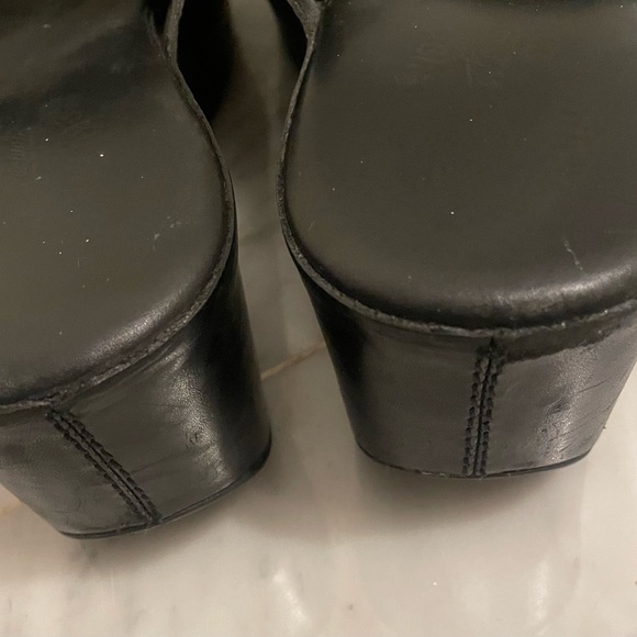 Kork-Ease Black Leather Mules - Picture 4 of 5